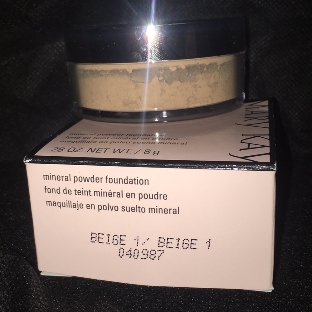 Mary Kay mineral powder foundation